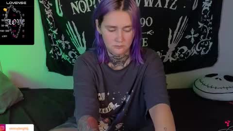 Snapshot of emmybrightj_ chatting on September 2025 01:53:01 AM Emmy Bright     50  online show from September 2025 01:53:01 AM