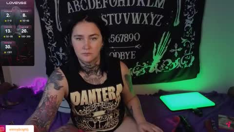 Snapshot of emmybrightj_ chatting on October 2025 01:03:02 AM Emmy Bright     50  online show from October 2025 01:03:02 AM