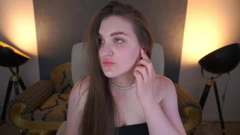 Snapshot of emmycharm chatting on May 2026 05:38:01 AM E M M Y online show from May 2026 05:38:01 AM