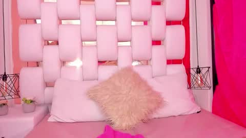 emmy online show from December 2025 07:53:01 PM