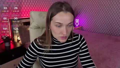 Snapshot of emmyskyy chatting on September 2025 11:56:01 AM Emma online show from September 2025 11:56:01 AM