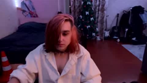 Amur online show from December 2025 09:55:01 PM