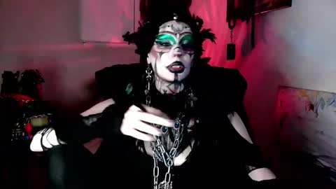 Snapshot of empressmorrigan chatting on December 2025 11:17:01 AM Morrigan online show from December 2025 11:17:01 AM