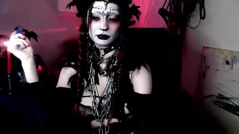 Snapshot of empressmorrigan chatting on January 2026 01:48:02 PM Morrigan online show from January 2026 01:48:02 PM