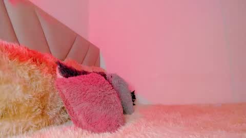 Snapshot of emy_colee chatting on December 2024 01:11:02 PM Emy online show from December 2024 01:11:02 PM