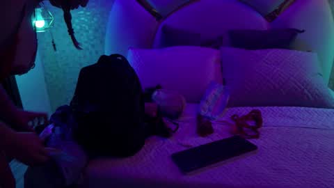 Snapshot of emy_rosse25 chatting on December 2025 11:41:02 AM Emy online show from December 2025 11:41:02 AM