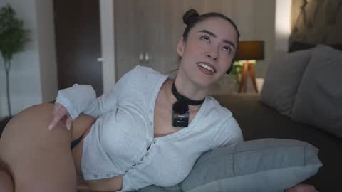 Eimi3 online show from March 2025 09:51:02 PM