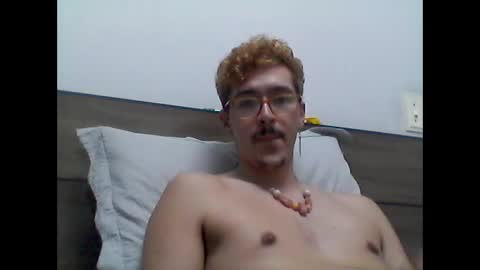 Snapshot of en11gma chatting on March 2026 03:23:01 AM en11gma online show from March 2026 03:23:01 AM