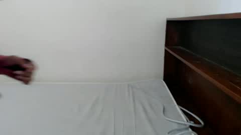 Snapshot of enchantress_nica69x chatting on January 2025 01:27:01 PM Nica online show from January 2025 01:27:01 PM