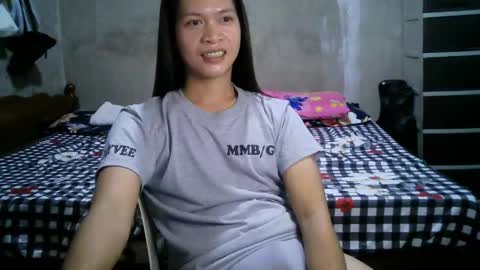 Snapshot of endless_cumexplosion chatting on December 2024 12:48:02 AM I am MITCH online show from December 2024 12:48:02 AM