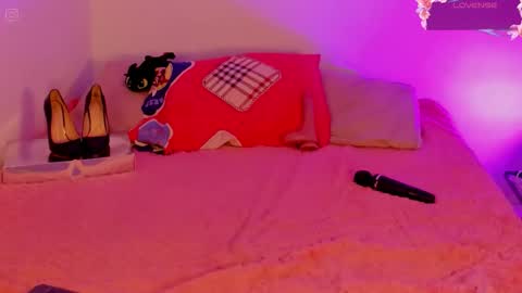   Schedule 600a.m - 200p.m Col hour online show from December 2025 02:46:01 PM