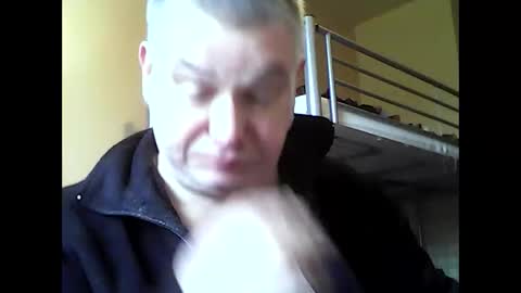 englishguysurrey online show from November 2025 08:47:01 AM