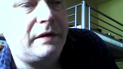 Snapshot of englishguysurrey chatting on June 2026 06:15:02 AM englishguysurrey online show from June 2026 06:15:02 AM
