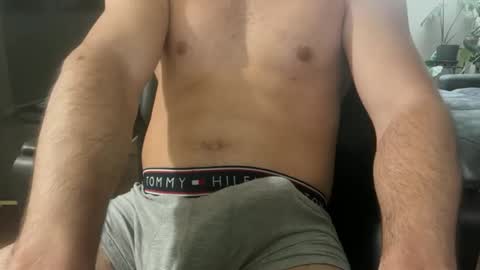 Snapshot of enigma_guy chatting on June 2026 01:19:01 AM enigma_guy online show from June 2026 01:19:01 AM