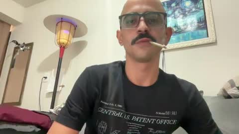 Snapshot of enjoythetrip chatting on May 2026 10:53:02 AM Luke online show from May 2026 10:53:02 AM