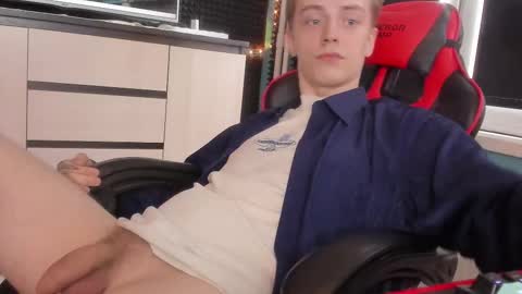 Snapshot of enkeer chatting on September 2025 11:32:01 AM Enker online show from September 2025 11:32:01 AM