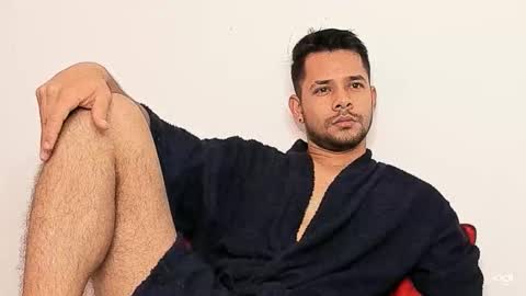 enmanuelgutierrez40 online show from January 2026 02:41:02 PM