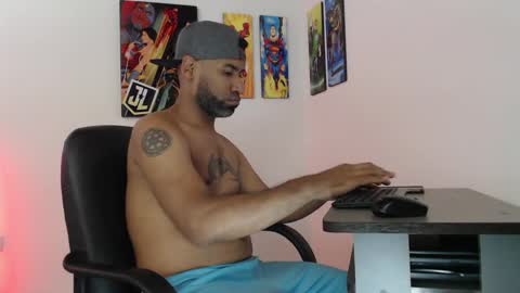 Snapshot of enriblack92 chatting on January 2025 03:01:02 PM enriblack92 online show from January 2025 03:01:02 PM