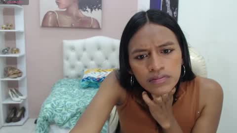 Snapshot of enyelin chatting on September 2025 12:18:01 PM Enyenlina online show from September 2025 12:18:01 PM