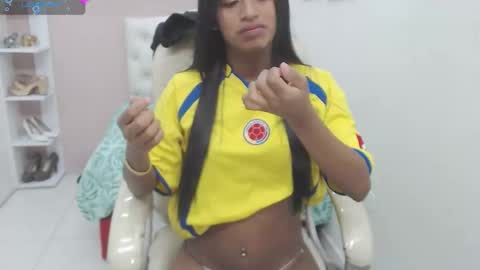 Snapshot of enyelin chatting on September 2025 12:42:01 PM Enyenlina online show from September 2025 12:42:01 PM