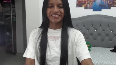 Snapshot of enyelin chatting on October 2025 12:12:02 PM Enyenlina online show from October 2025 12:12:02 PM