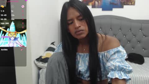 Snapshot of enyelin chatting on October 2025 09:56:01 PM Enyenlina online show from October 2025 09:56:01 PM