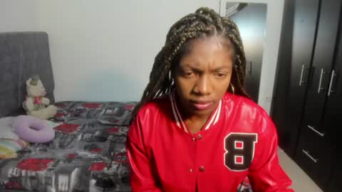 Angela online show from November 2025 12:24:01 AM