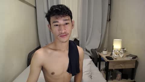 enzo online show from November 2025 08:19:01 PM