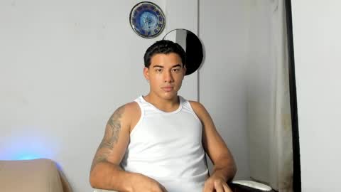 Snapshot of enzo_corleone chatting on April 2026 06:22:02 AM enzo_corleone online show from April 2026 06:22:02 AM