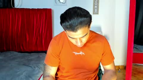 Snapshot of enzo_corleone chatting on June 2026 12:56:02 AM enzo_corleone online show from June 2026 12:56:02 AM