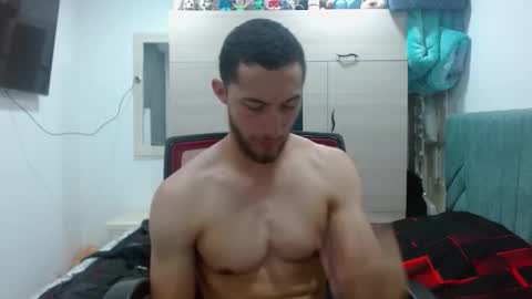 enzo_savage online show from September 2025 06:24:02 PM