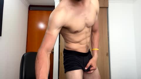 enzo_savage online show from December 2025 08:05:02 PM