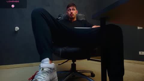 EnzoRace online show from October 2025 10:38:01 AM