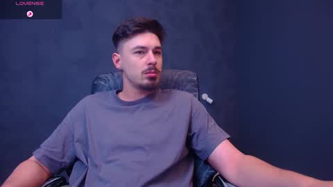 EnzoRace online show from November 2025 05:54:01 AM