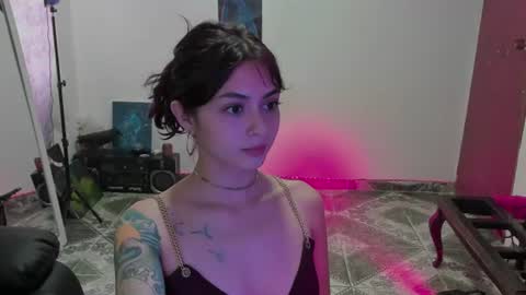 Snapshot of ephemeral_hot chatting on July 2026 09:28:02 PM Leyla online show from July 2026 09:28:02 PM