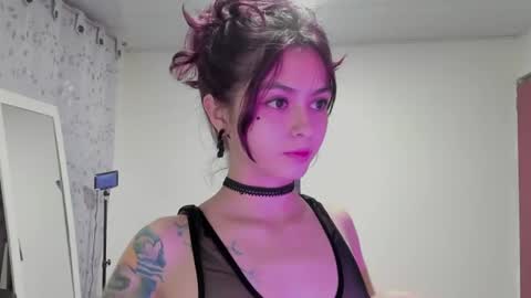 Snapshot of ephemeral_hot chatting on July 2026 03:27:01 AM Leyla online show from July 2026 03:27:01 AM
