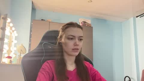 Lily online show from March 2026 02:15:01 AM