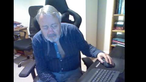 erasmus_d online show from November 2025 05:34:01 PM