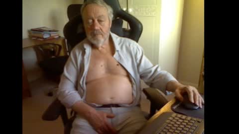 erasmus_d online show from March 2026 05:39:01 PM