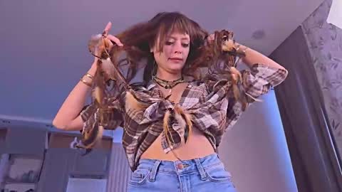 Alissa online show from March 2025 10:07:02 AM