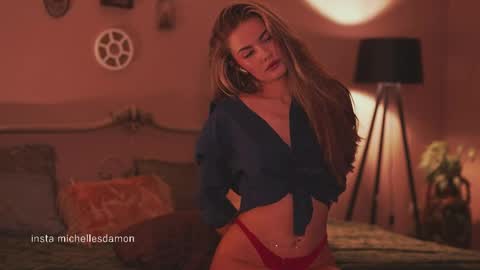 Ana Marie online show from April 2026 10:54:02 PM