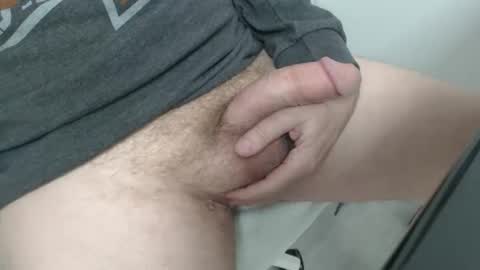 eric100eric100 online show from February 2026 09:01:01 PM