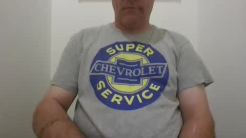 Snapshot of eric4698523103 chatting on May 2026 02:07:02 AM eric4698523103 online show from May 2026 02:07:02 AM