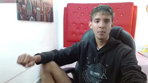 eric_oslo online show from January 2026 06:24:02 PM