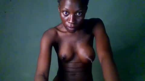 Erica online show from October 2025 12:09:01 AM