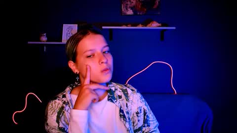 your dear Erica  online show from October 2025 08:46:02 AM