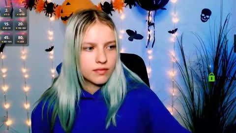 your dear Erica  online show from October 2025 10:01:01 PM