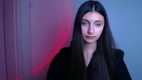 Erica online show from January 2026 02:08:01 PM