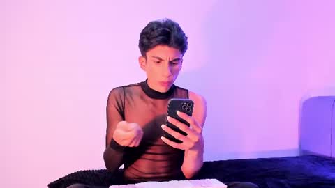 Snapshot of erick_velveth chatting on June 2026 05:12:01 AM erick online show from June 2026 05:12:01 AM