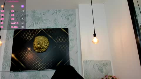   online show from January 2025 04:02:02 AM